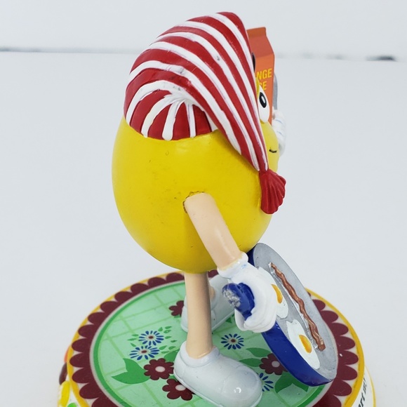 Sunny Side Up M&M's Sweet Treats Figurine - Picture 8 of 16